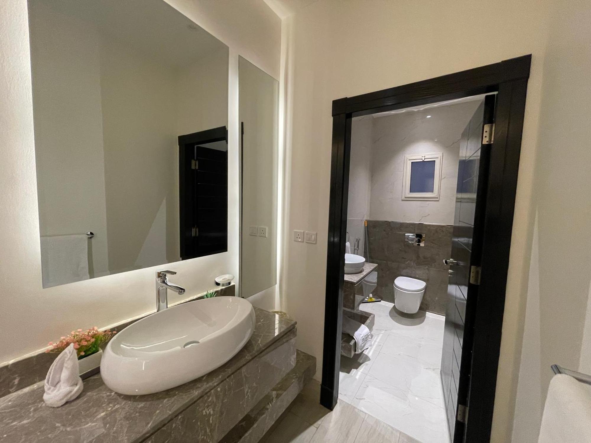 شقق خاصه بطابع حديث وفندقي - تسجيل ذاتي Private Apartments With Modern Vibes - Self Checkin Rijad Zewnętrze zdjęcie