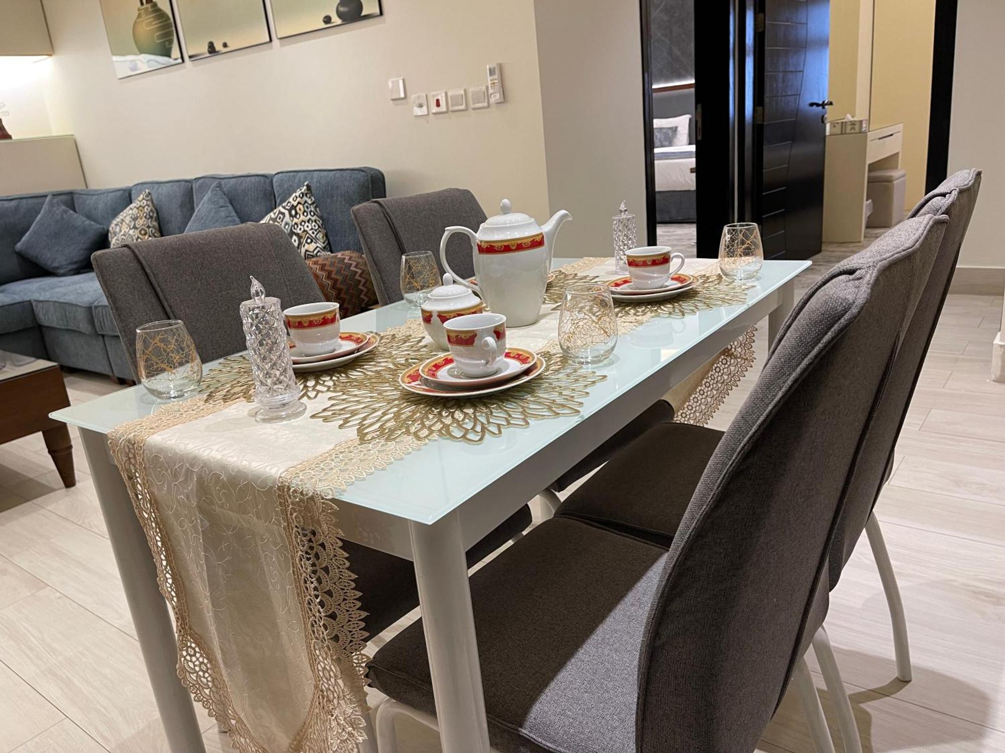 شقق خاصه بطابع حديث وفندقي - تسجيل ذاتي Private Apartments With Modern Vibes - Self Checkin Rijad Zewnętrze zdjęcie