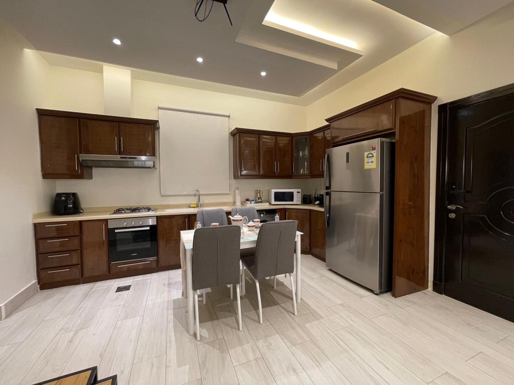 شقق خاصه بطابع حديث وفندقي - تسجيل ذاتي Private Apartments With Modern Vibes - Self Checkin Rijad Zewnętrze zdjęcie